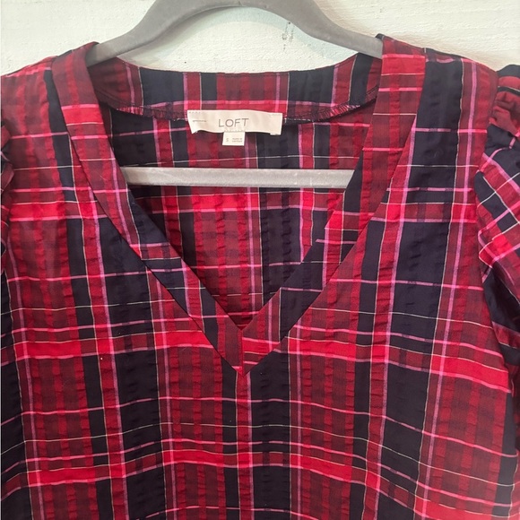 LOFT Red and Blue Flutter Sleeve Blouse - Picture 5 of 13